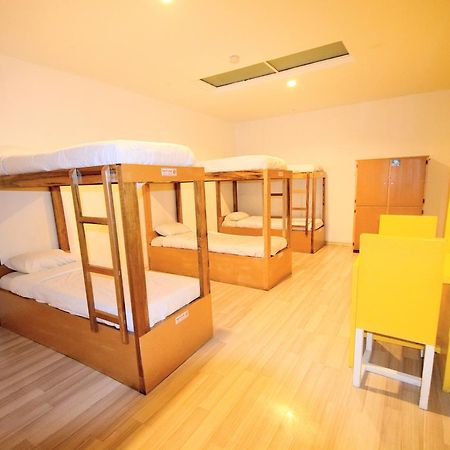 Bauhouse Backpacker Hostel Cuenca Extérieur photo